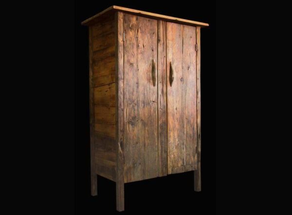 Armoire